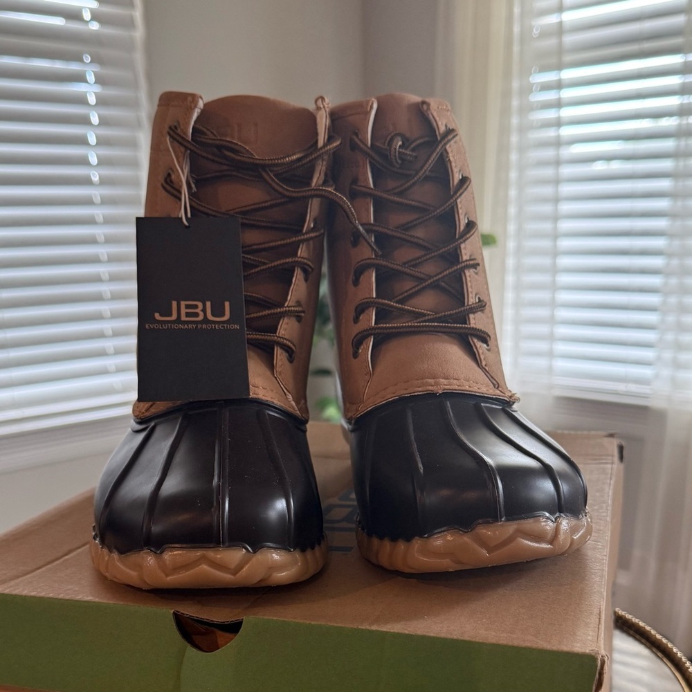 JBU Men's Maine Waterproof Ankle-Length Rain Boots | Size: 9M ~ NWB